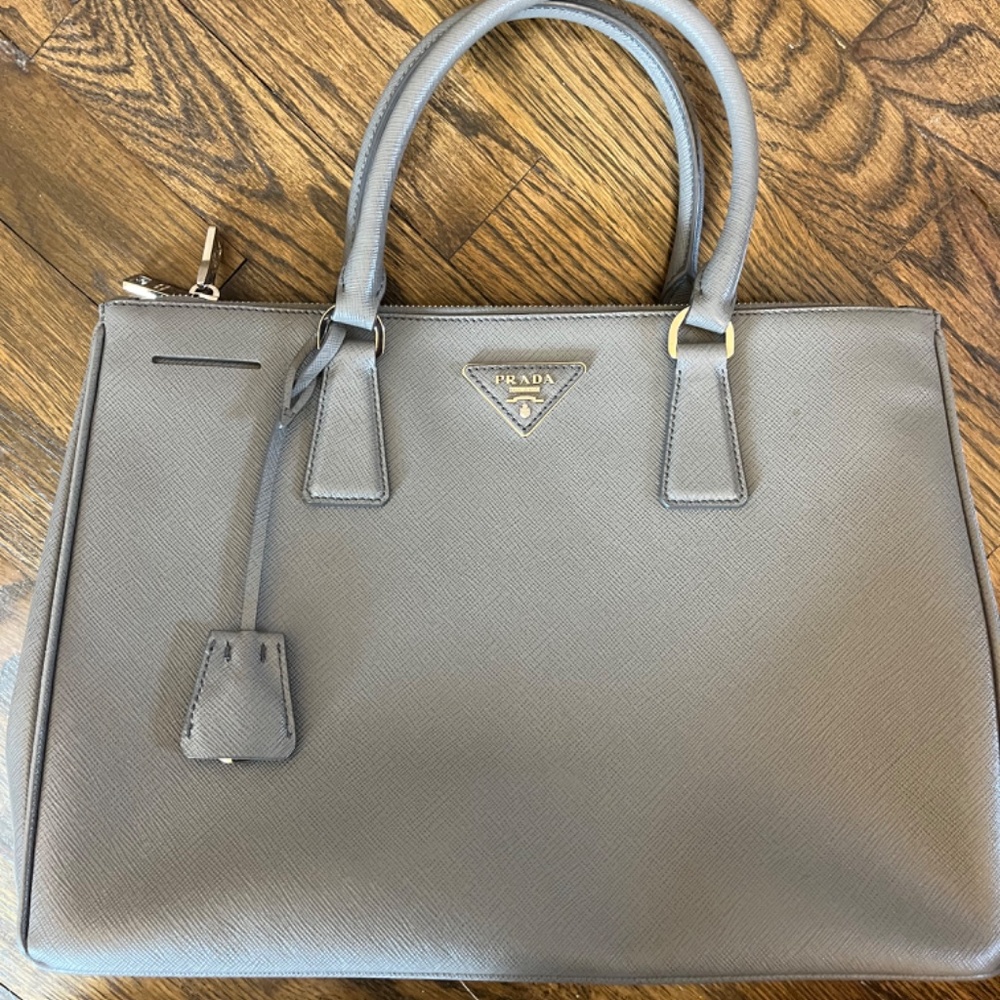 Medium Double Zip Prada - image 2